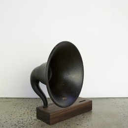 Walnut with Atwater Kent Horn